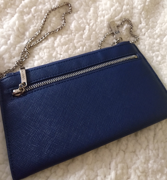 LAST CHANCESorial New York Purse - Picture 5 of 7